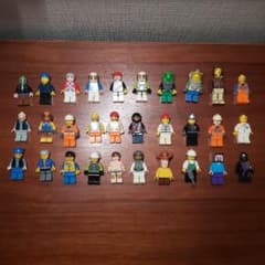 レゴ LEGO ミニフィグ 30体 まとめ売りのサムネイル