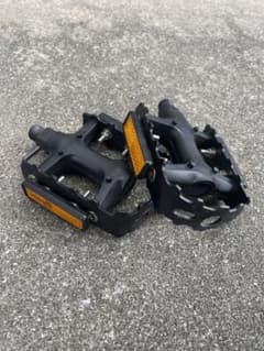 自転車　ペダル　トレック マウンテンバイク EXAGE mountainのサムネイル