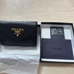 PRADA プラダ 三つ折り財布 VITELLO MOVEのサムネイル