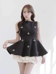 早い者勝ち♡ Darich ダーリッチ ビジューフレアバルーンミニドレス Darich❤︎ ビジューフレアバルーンミニドレス - メルカリ