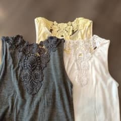 abahouse ecru タンクトップ1着 ノーブランド 3着セットのサムネイル