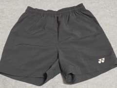 YONEX バドミントンパンツ ブラック Mサイズのサムネイル