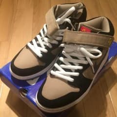 NIKE SB ダンク MID PREMIUM SBのサムネイル