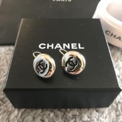 CHANEL シャネル ピアスのサムネイル