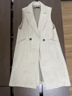 ZARA ロングベスト ジレ ベージュのサムネイル