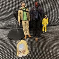 Breaking Badブレイキングバッド ウォルター ガスジェシー フィギュア 