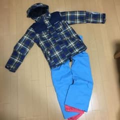 O’NEILLのジュニア用スノボウェアセット　サイズL（150−160想定）のサムネイル