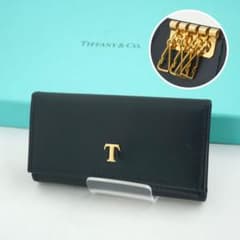 ✨未使用展示品✨　Tiffany &Co. キーケース　キーホルダー　Tロゴ ✨未使用展示品✨ Tiffany &Co. キーケース キーホルダー Tロゴ - メルカリ