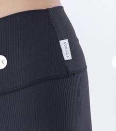 ⭐︎SUKALA⭐︎リブ素材の綺麗めレギンス⭐︎S⭐︎新品未使用 - メルカリ