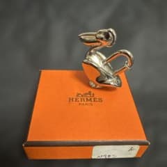 HERMES ペリカン　カデナ　美品！　オレンジ箱付き HERMES ペリカン カデナ 美品！ オレンジ箱付き - メルカリ