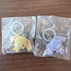 サンリオ シュガーバニーズ ふわふわ めじるしアクセサリー 紫 黄色2個セットのサムネイル
