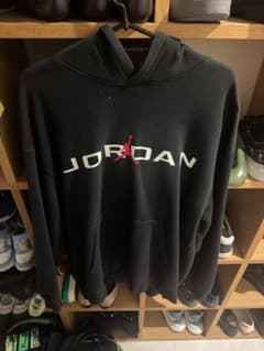 Jordan フード付きブラックトレーナーのサムネイル