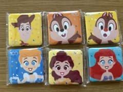 ディズニー100周年 缶バッジ 6個のサムネイル