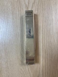 YVES SAINT LAURENT イヴ・サンローラン ラディアントタッチ …のサムネイル