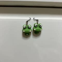 カエルデザイン ピアス(両耳用)のサムネイル