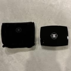 CHANEL アイシャドウのサムネイル