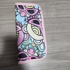 値下げ　ヒステリックミニ母子手帳ケース.通帳マルチケースヒスミニ総柄2点セット ヒステリックミニ☆ヒスミニ☆母子手帳ケース☆通帳ケース☆マルチ