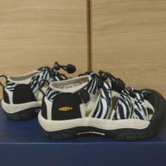 KEEN サンダル 16cmのサムネイル