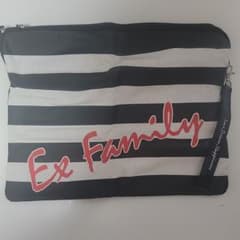 EXILE TRIBE FAMLY限定のポーチのサムネイル