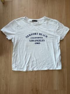 ZARA Tシャツのサムネイル