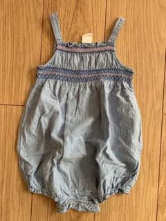 H&M ライトブルー　デニム  サロペット　ベビー　ロンパースのサムネイル