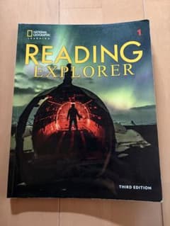 Reading Explorer 1: Student Book and On…のサムネイル