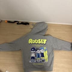 ROUSEY パーカーのサムネイル