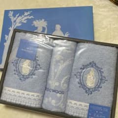【新品未使用】ウエッジウッド　タオルのサムネイル