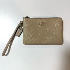 COACH ポーチ　ベージュのサムネイル