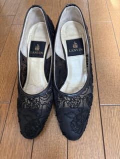 お値下げしました。 LANVIN ブラック レース パンプス 中ヒール　匿名配送のサムネイル