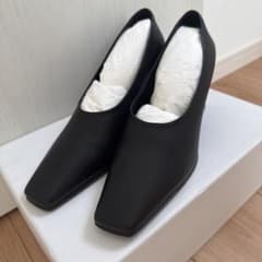 the row SQUARE LOAFER PUMP 37 ブラック - メルカリ