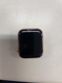 Apple Watch Series 5 44mm 画面割れのサムネイル
