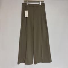 ZARA ワイドスラックスパンツのサムネイル