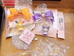 ウサハナとクロミ サンリオ シークレットストラップ カラフルデザインのサムネイル