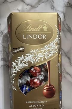 リンツ アソート チョコレート 1箱のサムネイル