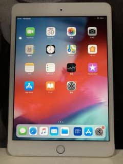 美品　iPad mini 3世代　未使用ケース付きのサムネイル