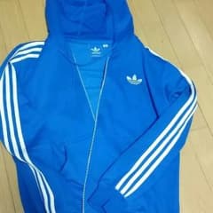 ・シャンクス様専用・ adidas originals パーカーのサムネイル