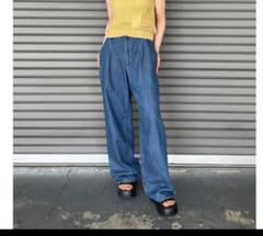 ユニクロ　ドレープデニムタックパンツ　ブルー　XSのサムネイル