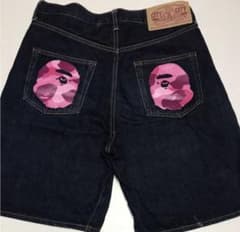 【美品】ape エイプ デニムパンツ ハーフパンツ ピンクカモ迷彩のサムネイル