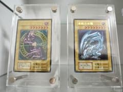 遊戯王　ブラックマジシャン　ブルーアイズホワイトドラゴン　ステンレス製のサムネイル