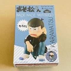 おそ松さん カラ松　缶バッジ　まとめ売り 297点 おそ松さん カラ松 缶バッジ まとめ売り 297点 - メルカリ
