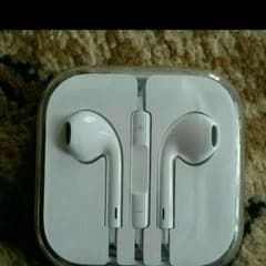 アップル純正品イヤホンのサムネイル