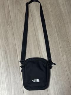 THE NORTH FACE ショルダーバッグ ブラックのサムネイル