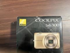 Nikon COOLPIX S6300 ゴールド 美品のサムネイル