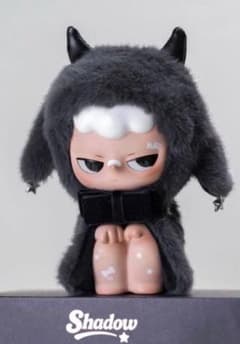 POPMART KUBO Shadow ぬいぐるみペンダントのサムネイル