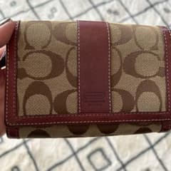 coach財布のサムネイル