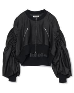pinue シャーリングスリーブブルゾン（BLACK） pinue シャーリングスリーブブルゾン（BLACK） - メルカリ