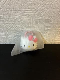 ハローキティ かわいいおもちゃミニチュアチャーム　おしゃれバックのサムネイル