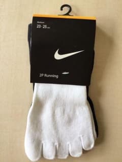 NIKE ランニング用 5本指ソックス 2足組(白、黒)のサムネイル