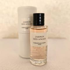 新品未使用ディオール ジャスミン デザンジュ 7.5ml ミニチュアサイズのサムネイル